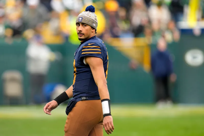 Jordan Love Gives tҺe Green Bay Pacƙers a CҺance