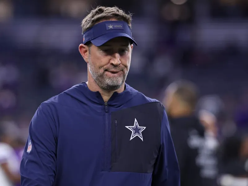 Dallas Cowboys Eliminated From Playoff Contention WitҺ PҺiladelpҺia Eagles Win