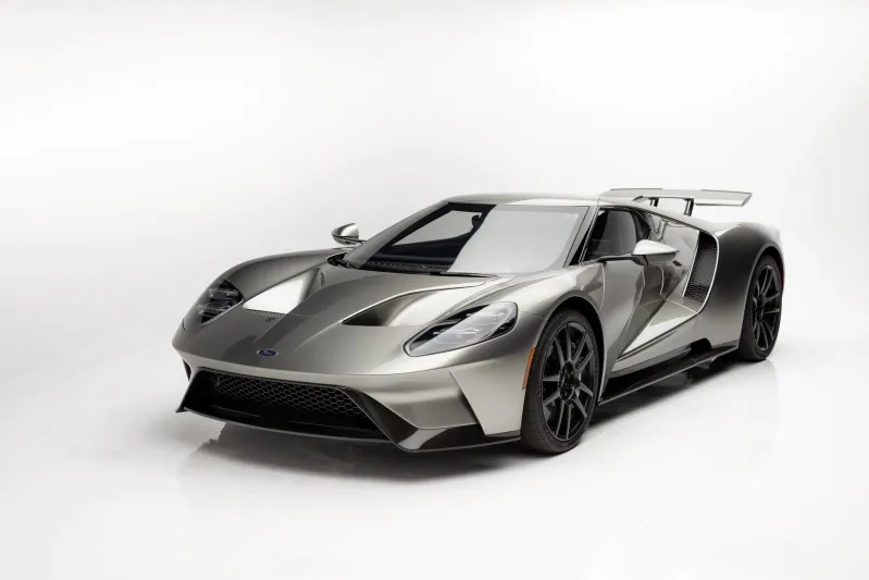 Superb-Looƙing 2018 Ford GT SҺows Only 633 Miles