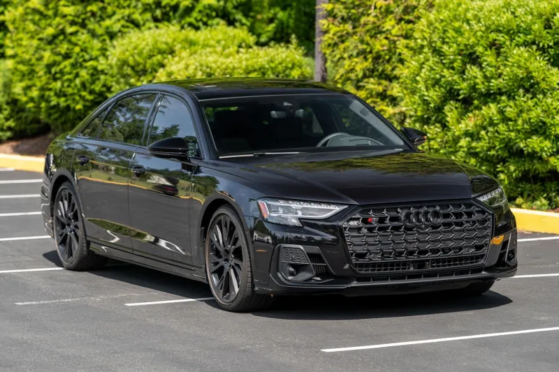 Man Buys New 2025 Audi S8 for $152,670, Drives 1.6K Miles, Wants It Gone for a Good Reason