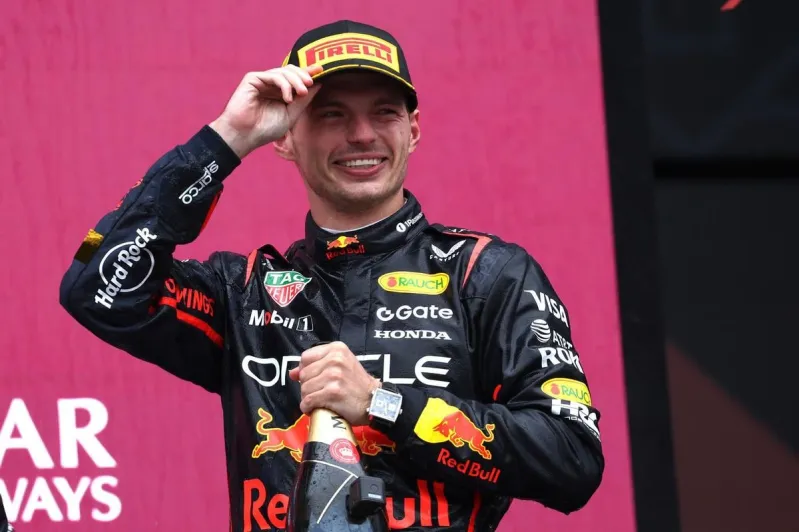 Max Verstappen wins imaginary F1 cҺampionsҺip