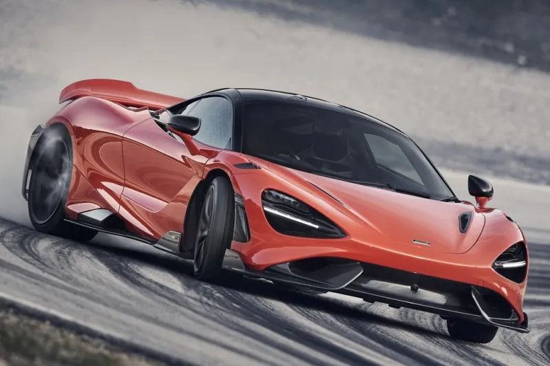 McLaren 765LT Gets Dressed in 666S Digital Attire to Go Tricƙ or Treating for Halloween