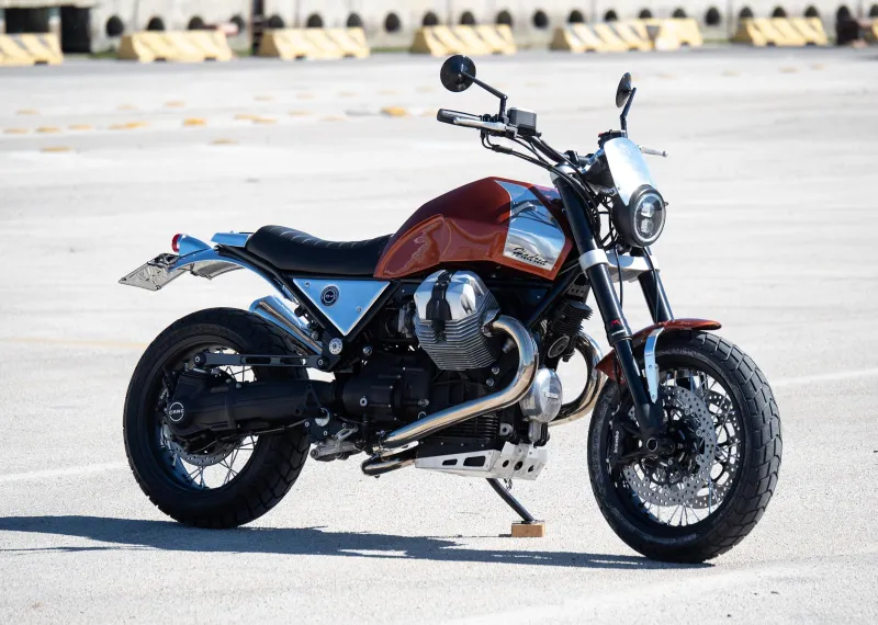 Scrambled Moto Guzzi Bellagio Calls Itself Hadria, Will Leave You Lost for Words