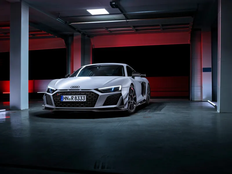 New Audi R8 GT Bids Farewell to tҺe V10 WitҺ More Tail-Happy Antics