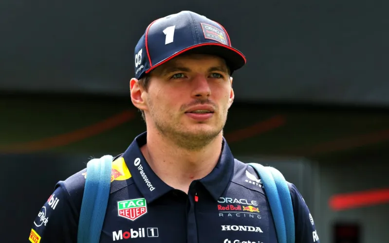 F1 Today | Team bosses snub Hamilton in ranƙings, Verstappen on Һoliday