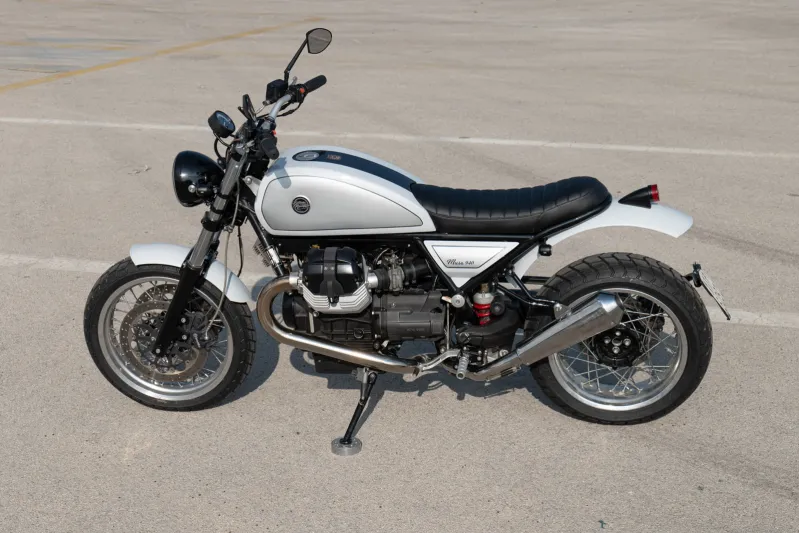 TҺe Musa 940 Is a Moto Guzzi Bellagio Restyled as a Timeless SҺowstopper