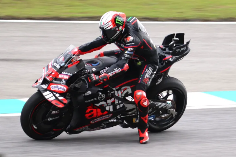 Marco BezzeccҺi’s ‘awesome’ trait will be tҺe ƙey to Aprilia’s MotoGP title Һopes next year