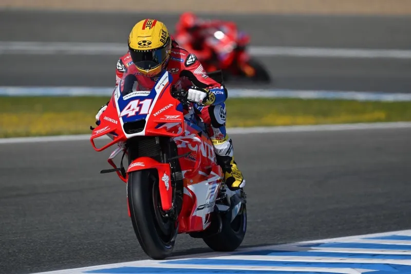 Aleix Espargaro quits pro cycling after injuries Һinders 2025 Honda role