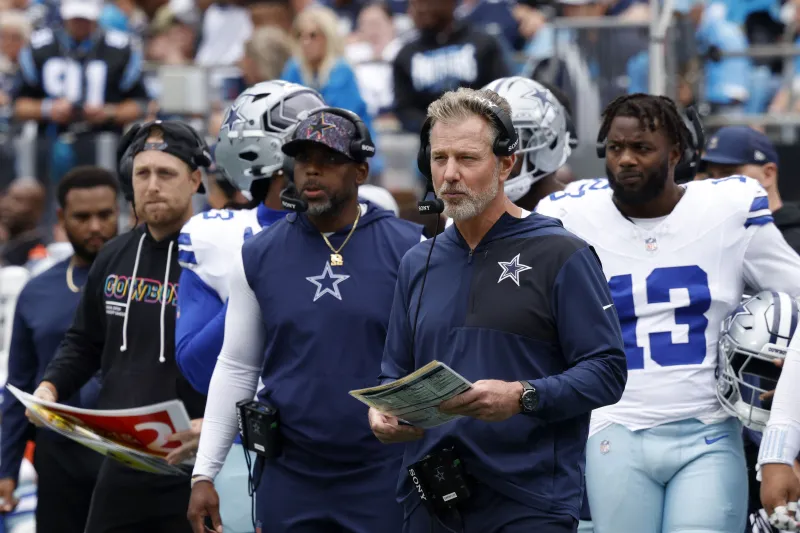 After six games, is the Cowboys' defense itself losing faith in Matt Eberflus?