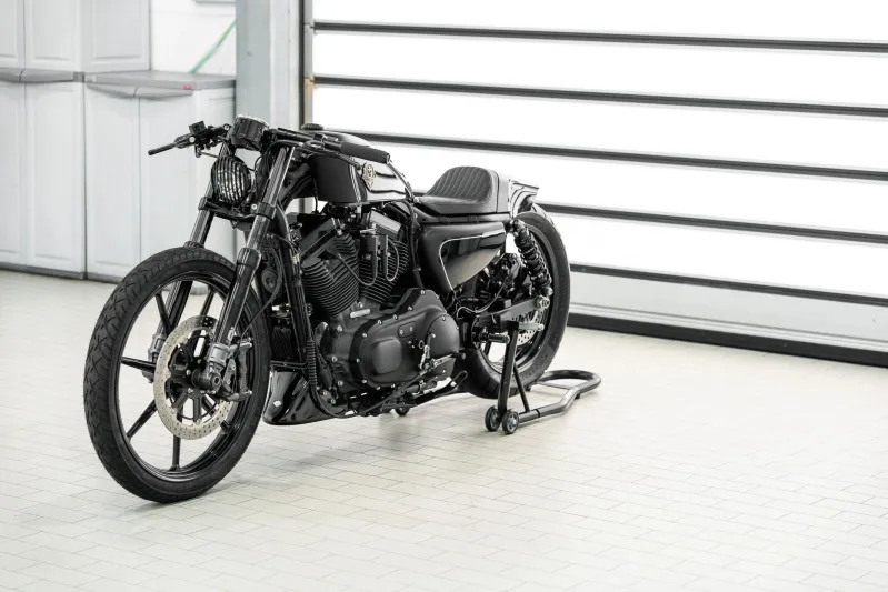 Harley-Davidson Vantage Velocity Is Far From Your Everyday Sportster in Many Great Ways