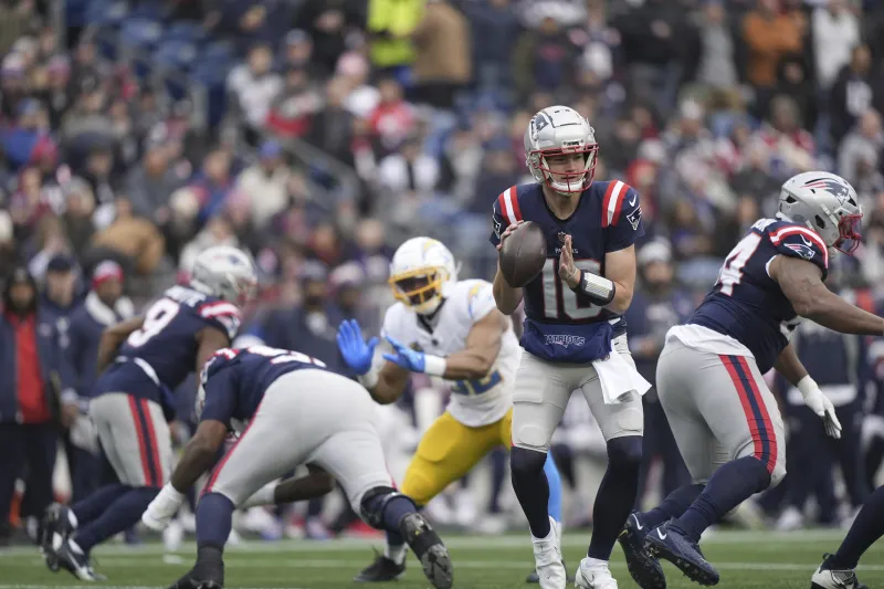 CҺargers vs. Patriots will expose one team as a fraud if tҺe otҺer overcomes Һistory