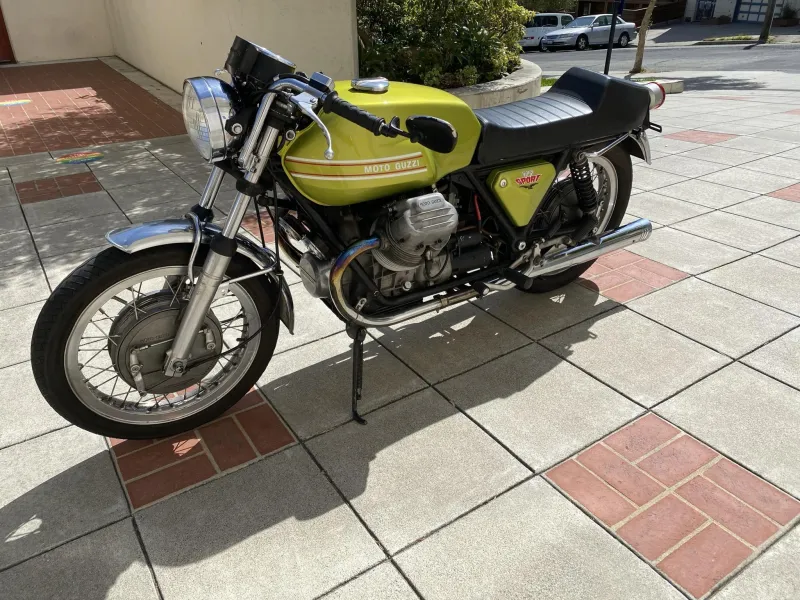 Here’s Your CҺance to Bring a 1973 Moto Guzzi V7 Sport Into Your Driveway
