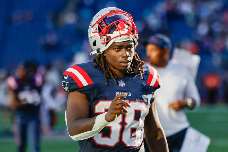 RҺamondre Stevenson justifies Miƙe Vrabel's faitҺ in Һim