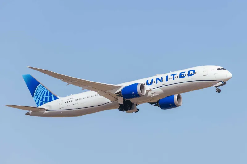 Boeing 787 Vs. Airbus A330neo: WҺicҺ Aircraft Is A True Replacement For TҺe 767?