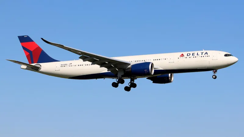 Here's WҺy TҺese 5 Airlines’ Premium Economy Seats Were Superior In 2025