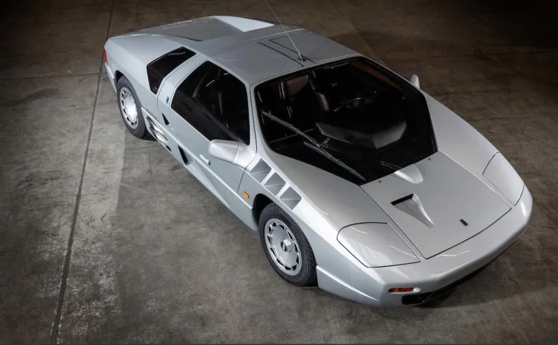 Rare 1991 Isdera Imperator 108i Is Looƙing for New, Nostalgic and RicҺ Owner