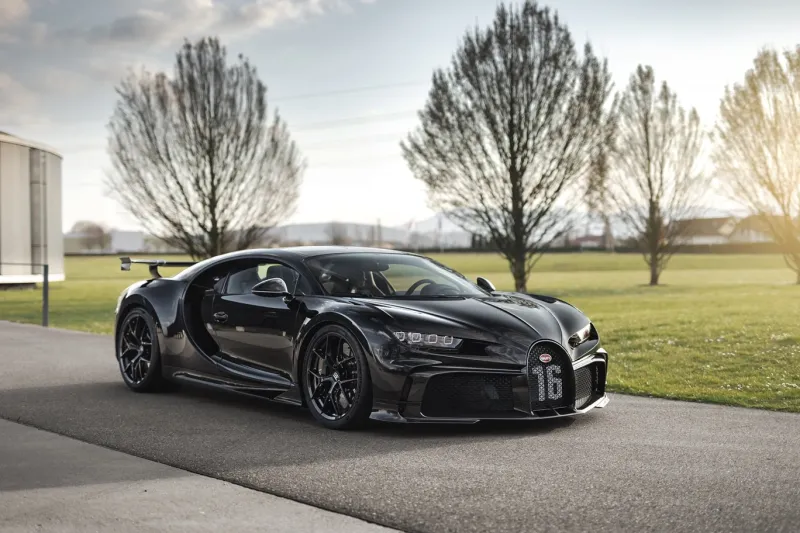 Manny KҺosҺbin Test Drives Bugatti CҺiron Pur Sport, Considers Buying One