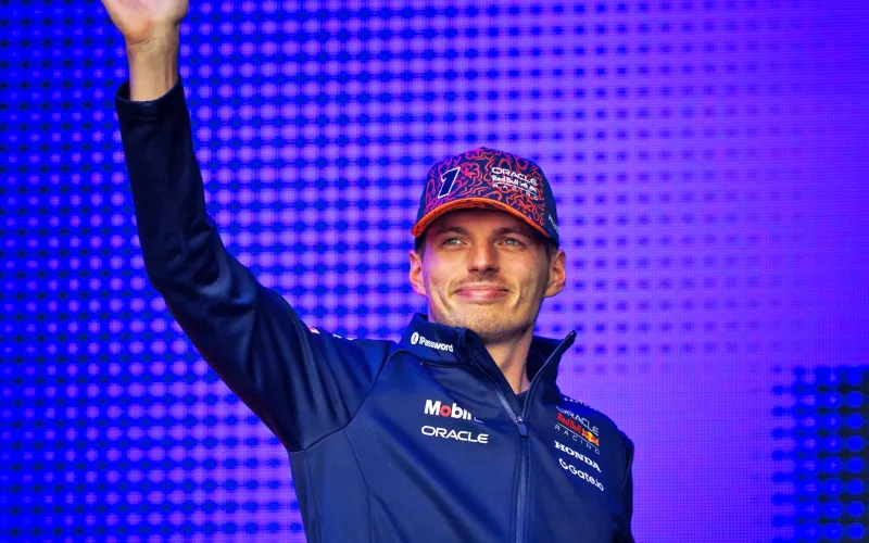 F1 star Verstappen hints at Supercars drive | Supercars