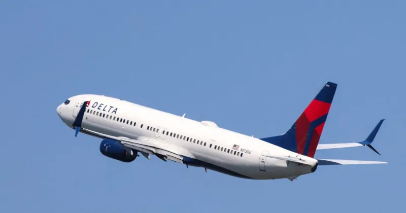 Delta Passenger Sentenced to Prison After Violent Mid-Air Fit