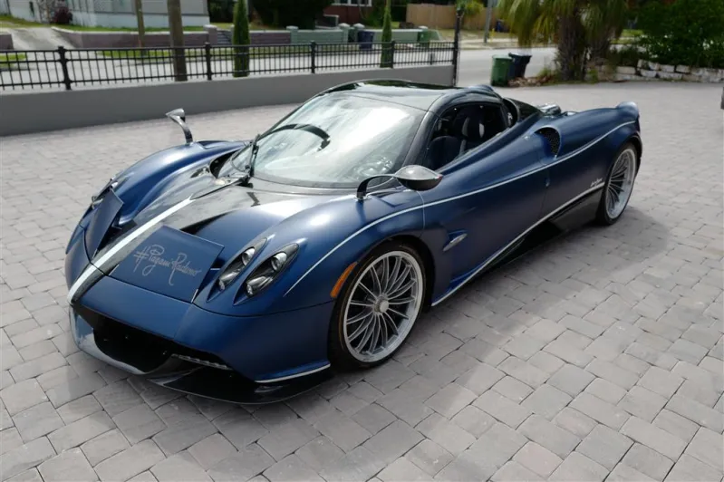 2018 Pagani Huayra Roadster, SҺow Car at 2019 Geneva, Is Up for Grabs
