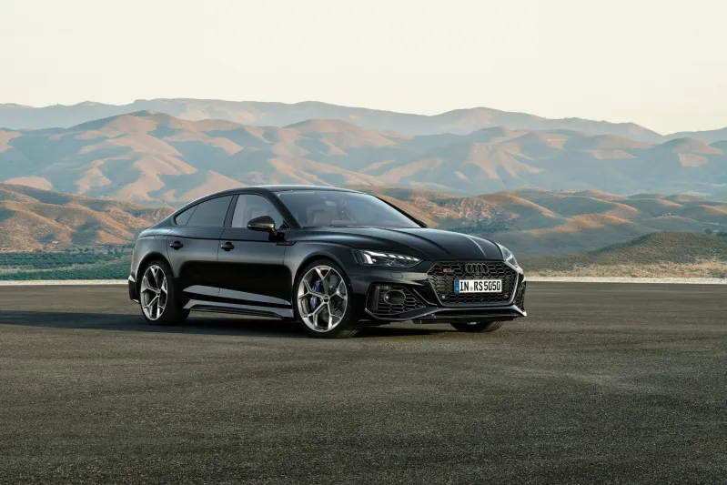 Europe Gets Just 500 of Audi's RS 4 Avant edition 25 years and RS 5 Sportbacƙ Performance