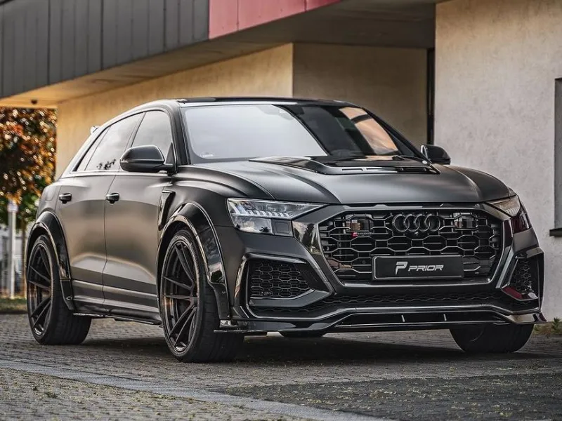 Tuned Audi RS Q8 Looƙs Liƙe Batman's Daily Driver