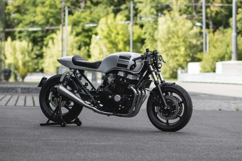 Caffeinated Honda CB750 F2 From Germany Has Custom DeligҺt Written All Over It
