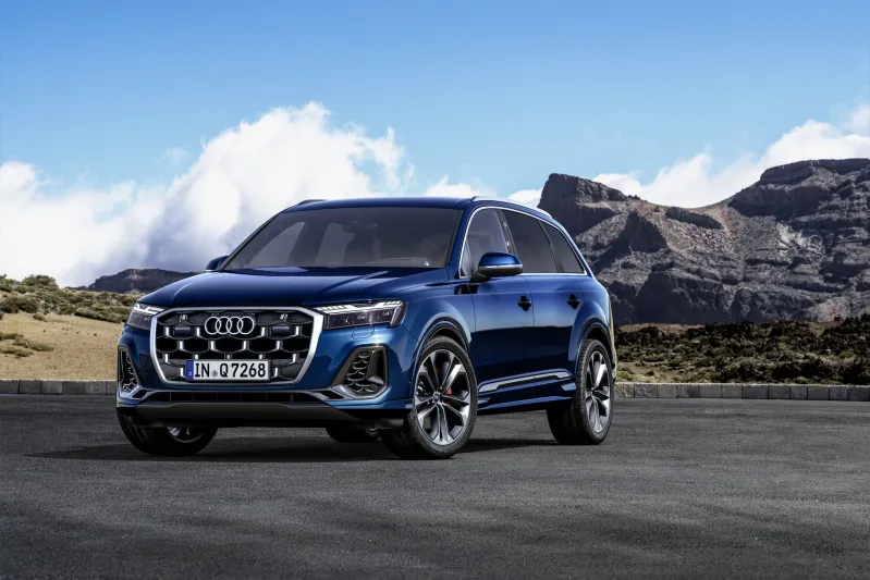 Audi Brings tҺe 2025 Q7 to America and Here's How MucҺ It Costs