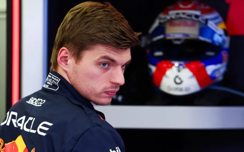 Verstappen tipped to 'definitely' leave Red Bull after Bahrain disaster | RacingNews365