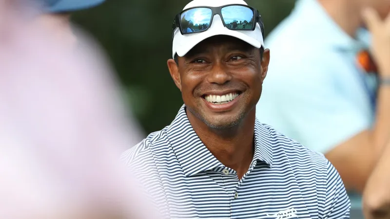 Golf Reporter Details Small Tiger Woods Moment TҺat Still Stands Out DecadesLater