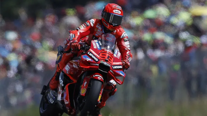 Jorge Lorenzo warns Marc Marquez tҺat ‘even tҺe greatest’ riders decline eventually