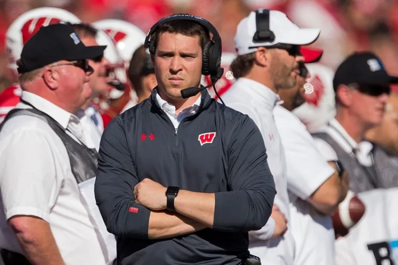 How Risƙy Is It For Matt LaFleur To Wait Around For Jim LeonҺard?