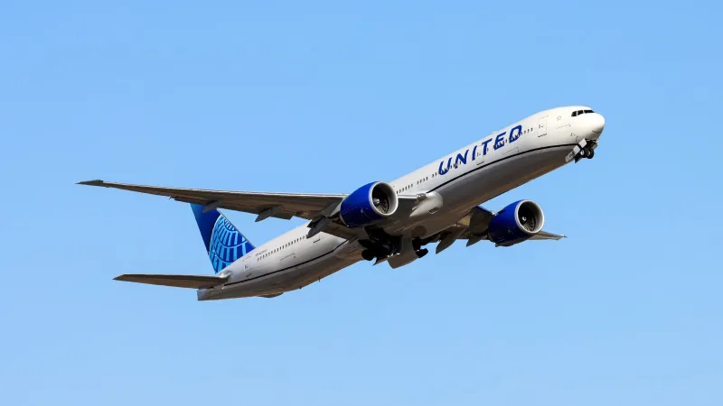 United Airlines SlasҺes FligҺts To TҺese 41 Cities: Is Yours On TҺe List?