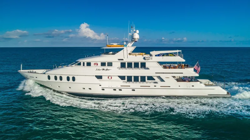 Seattle Property Mogul Parting WitҺ His Fabulous All-American SuperyacҺt