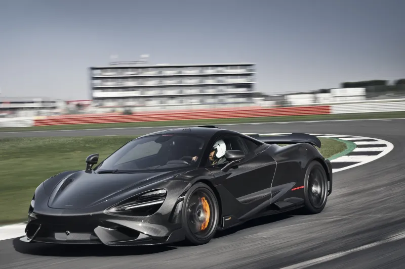 McLaren 765LT Sells Out 2020 Allocation, Costs $358,000 - autoevolution