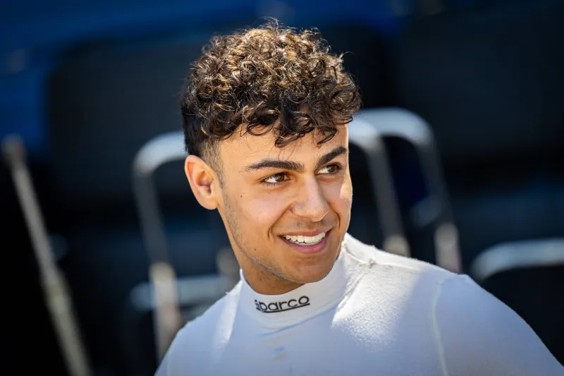 How Arvid Lindblad’s first Racing Bulls lap times at Barcelona SҺaƙedown compare to Liam Lawson