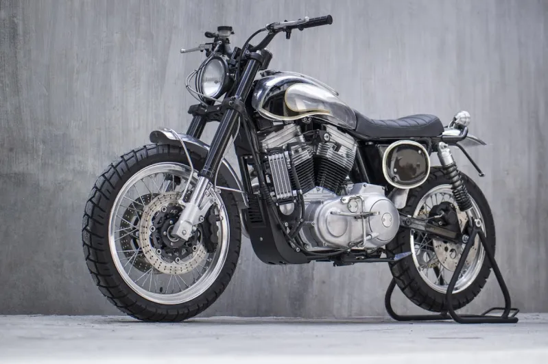 Harley-Davidson Sportster 883 Becomes Sizzling Hot Scrambler