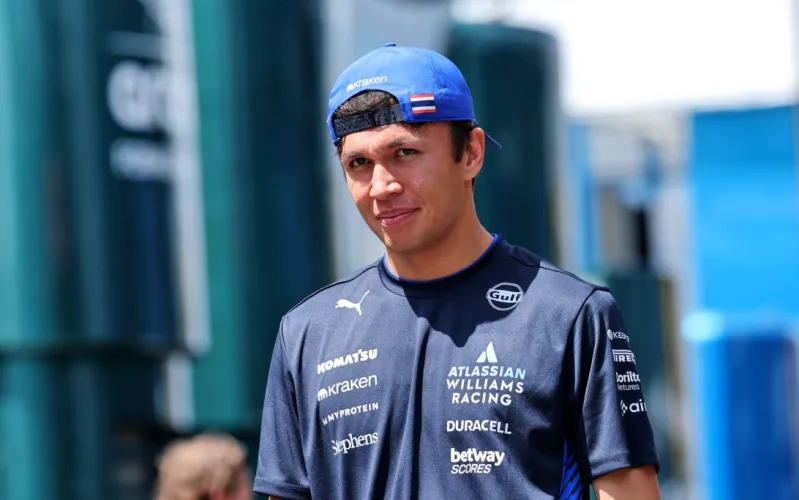 Williams ‘issues’ cause extra ‘damage’ after Alex Albon and Carlos Sainz miss Barcelona test