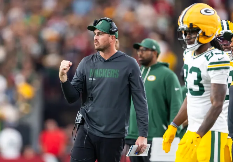Eagles Hire Packers QB Coach Sean Mannion As Their Next OC - 97.5 The  Fanatic
