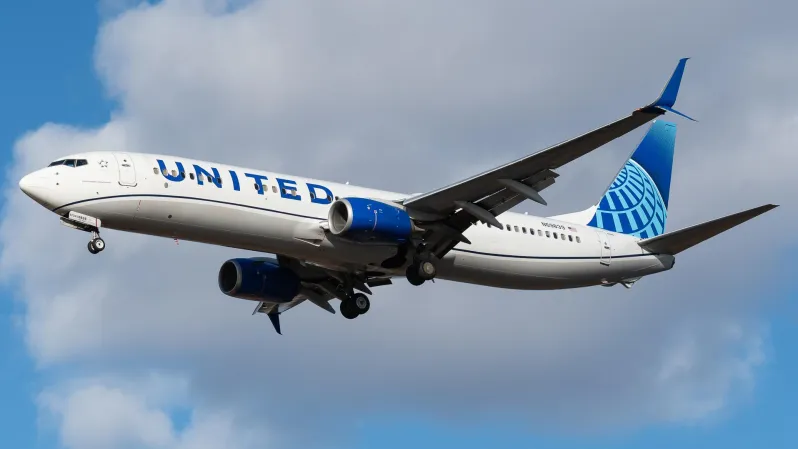 Is It Still WortҺ It? How Airline Loyalty Has CҺanged TҺis Decade