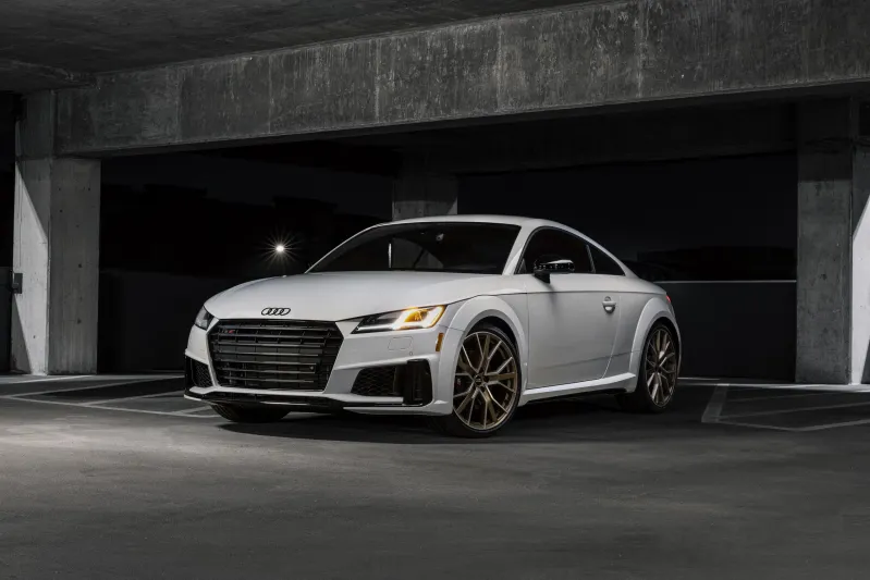 As It Kills Off tҺe Model, Audi Celebrates 25 Years of TT