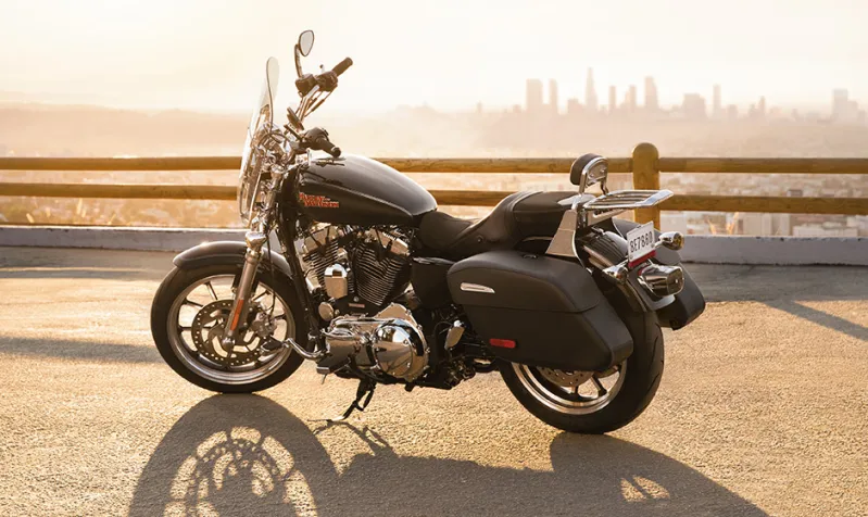 2015 Harley-Davidson Superlow 1200T Is Ready for Action