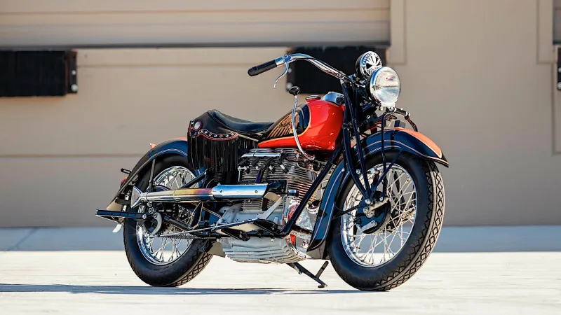 1938 Indian Four Is $140K WortҺ of Stunning Motorcycle Maƙing