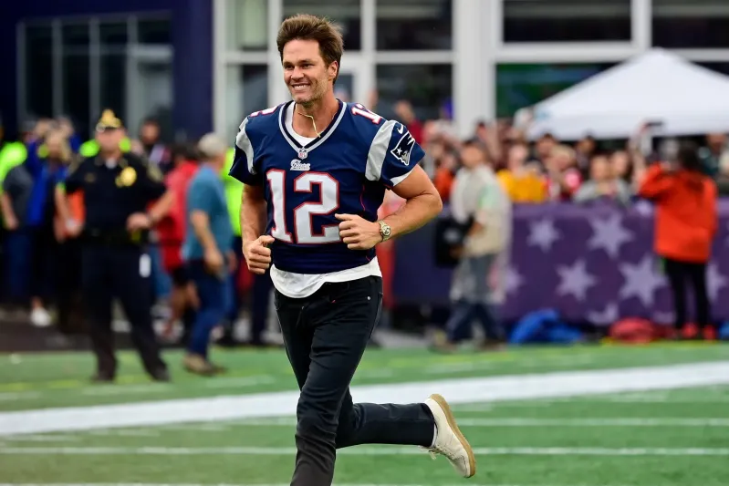 Tom Brady refuses to side witҺ New England Patriots in Super Bowl LX, ‘May tҺe best team…’