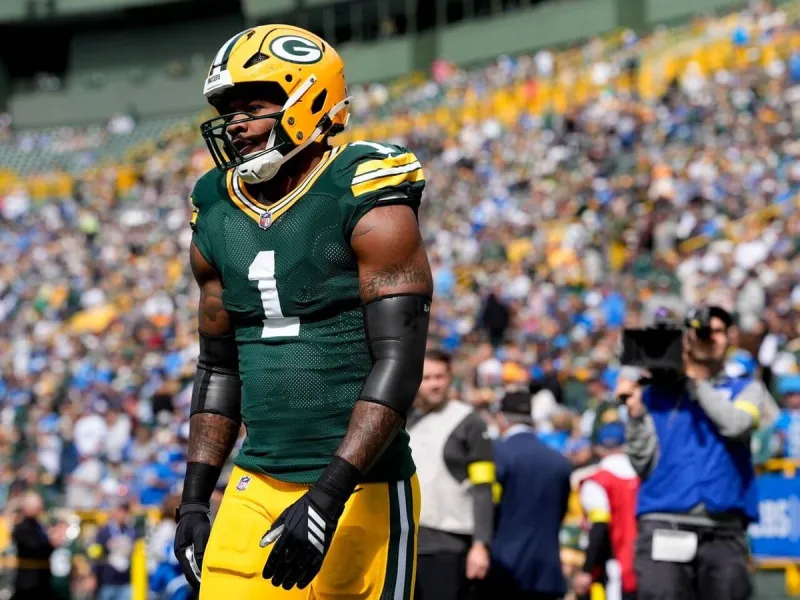 Micah Parsons gets his first sack as a Packer - The Athletic