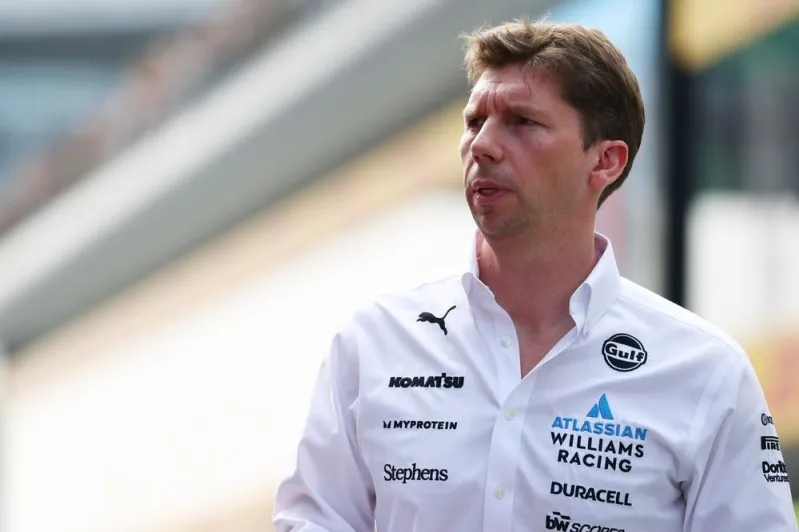 James Vowles and Alex Albon react to first 2026 Williams run after avoiding embarrassing scenario