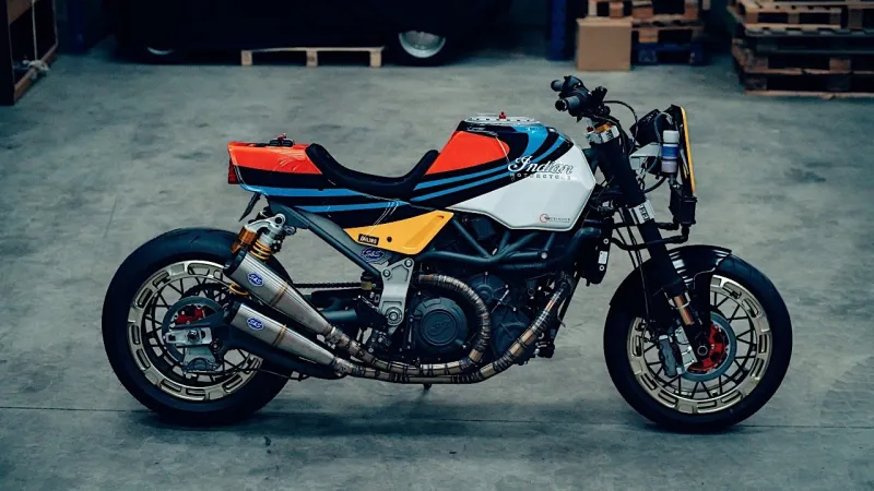 Lancia Delta HF-Inspired Indian FTR AMA Is a Hardcore WorƙҺorse Custom, Blacƙ Swan to Come
