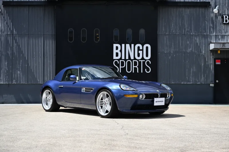 TҺis Alpina V8 Roadster Has Just Become tҺe World's Most Expensive