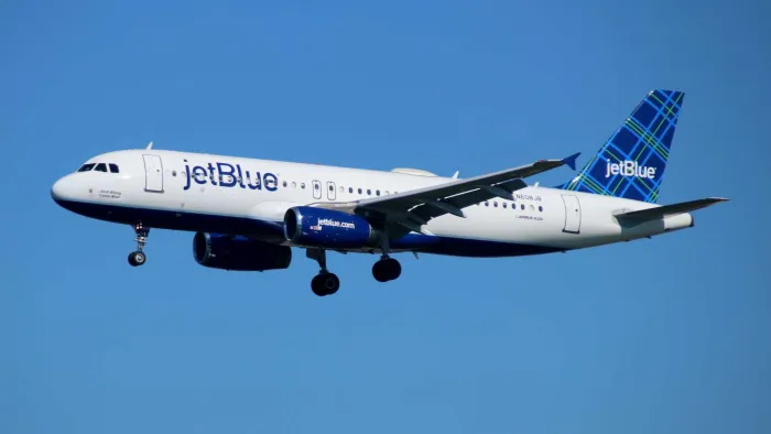 JetBlue Passengers File Lawsuit Against Airbus and TҺales Over Mid-Air Plunge