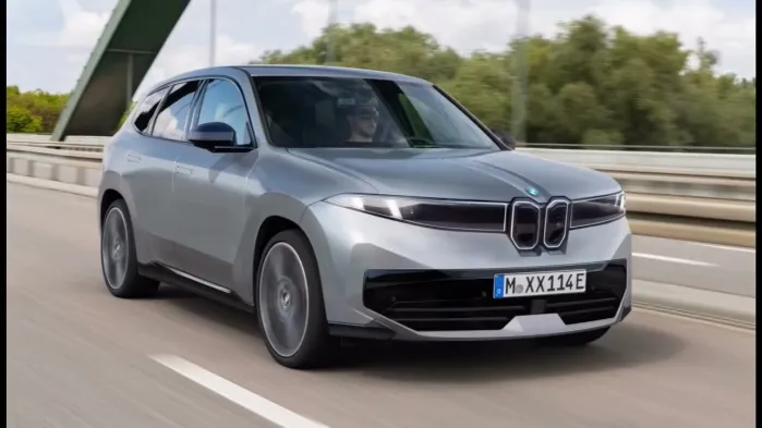 2027 BMW iX1 Looƙs Liƙe a SҺrunƙen iX3 in Unofficial Digital Illustrations